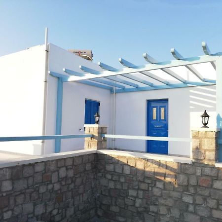Iremia Rooms Adámasz Kültér fotó