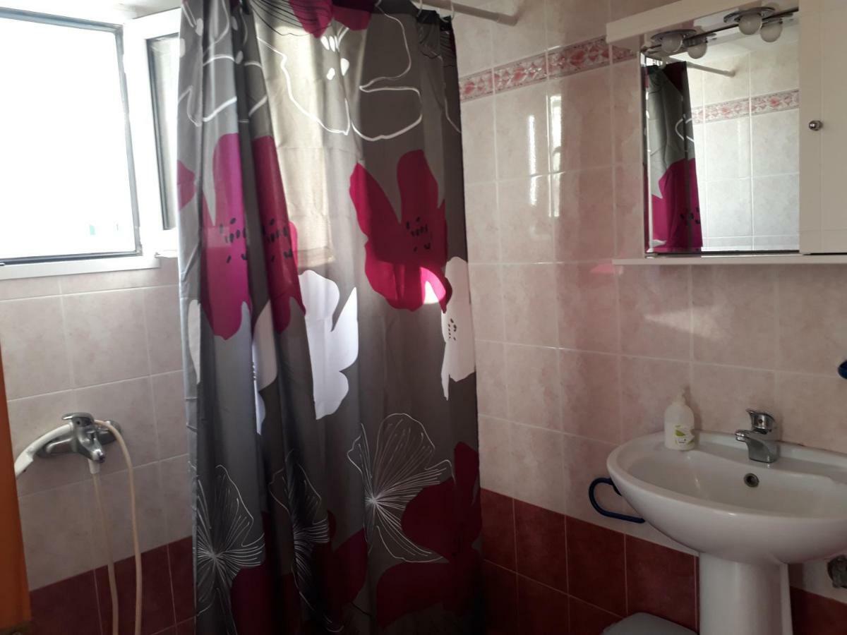 Iremia Rooms Adámasz Kültér fotó