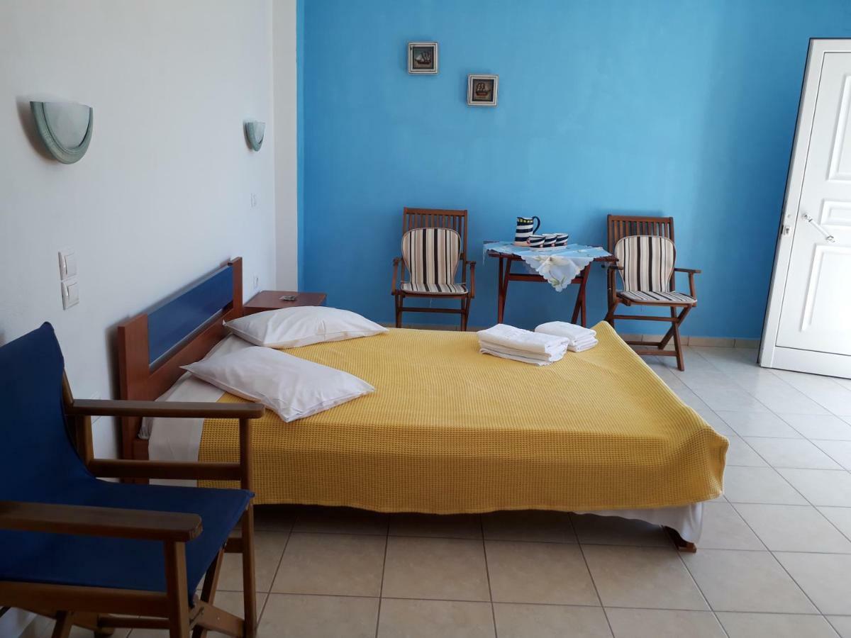 Iremia Rooms Adámasz Kültér fotó