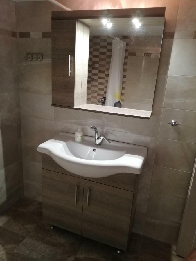 Iremia Rooms Adámasz Kültér fotó
